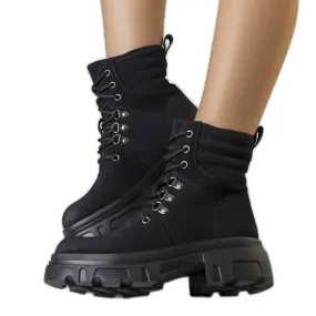 BM Bottes noires sur une semelle Lyric massive le noir