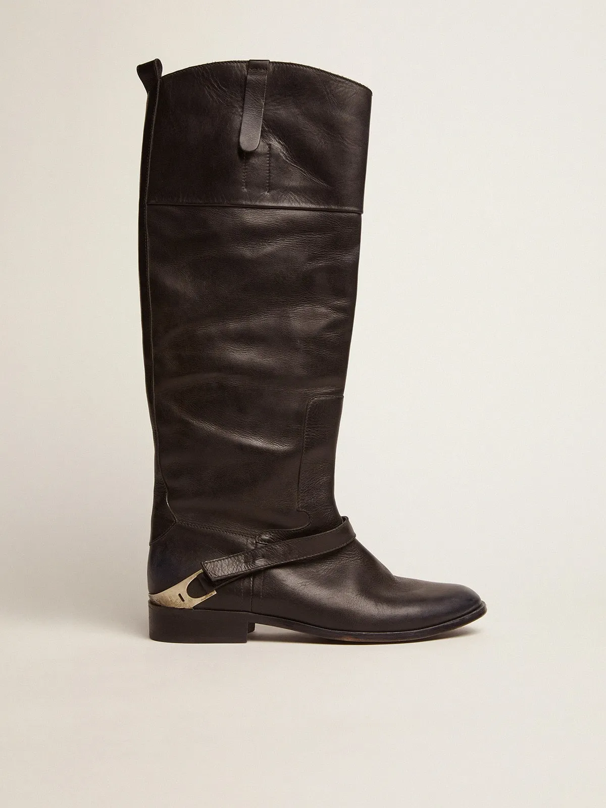 Bottes Charlie femme en cuir noir avec barrette sur le talon | Golden Goose