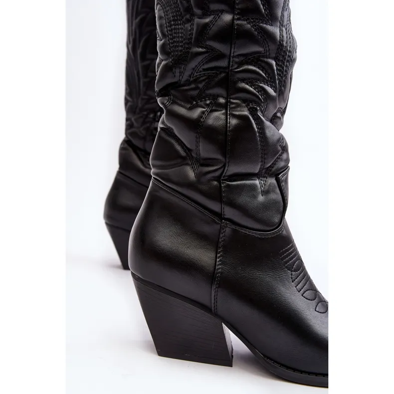 Bottes de cowboy en cuir pour femmes sur un talon haut noir Sloana le noir