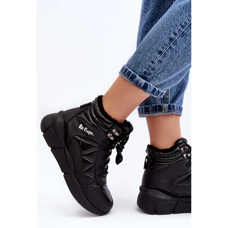 Bottes isolées pour femmes sur la plateforme Lee Cooper LCJ-23-44-1984 Noir le noir