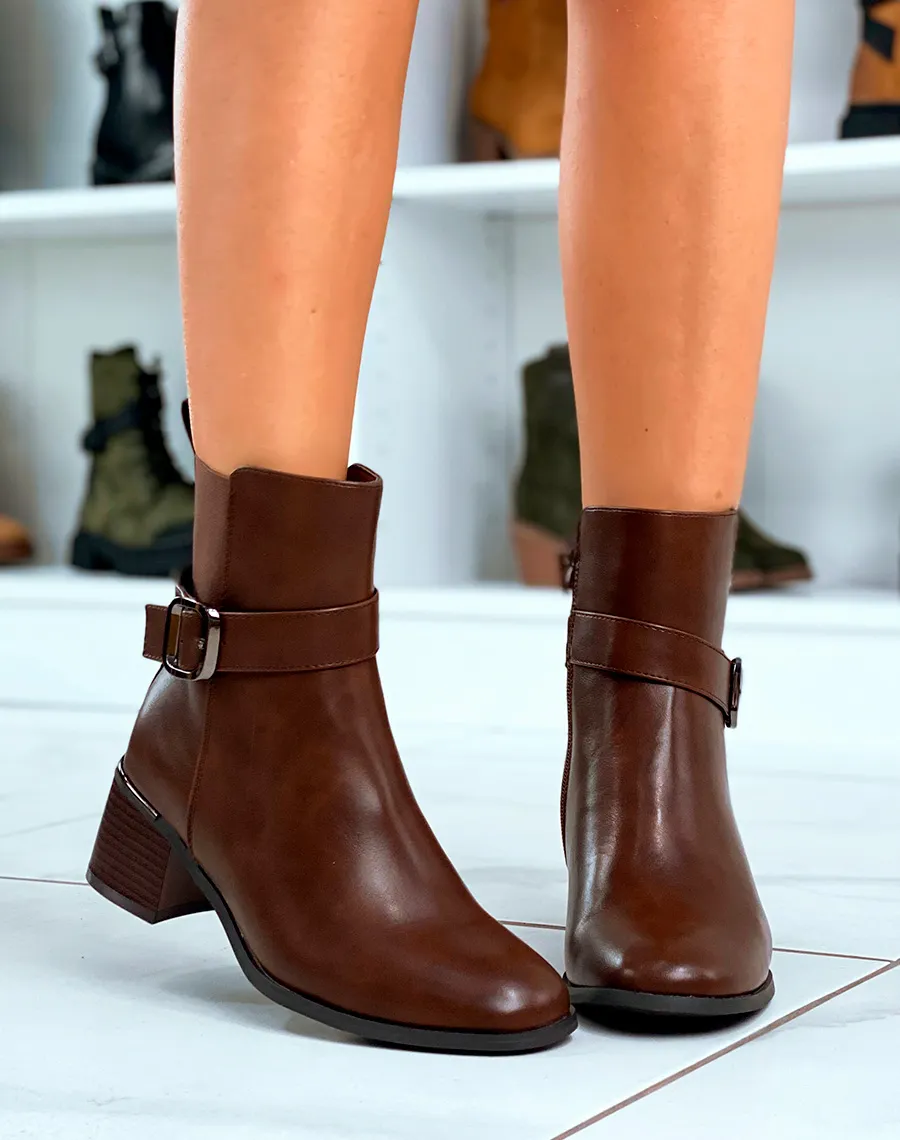 Bottines Marron à Talon et Sangle Argentée