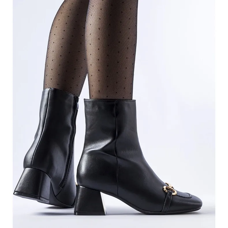 Bottines noires à talons hauts avec boucle Prewitt le noir
