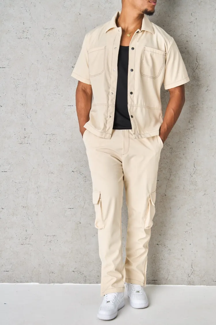 Ensemble 2 pièces chemise + pantalon cargo beige à coutures noires