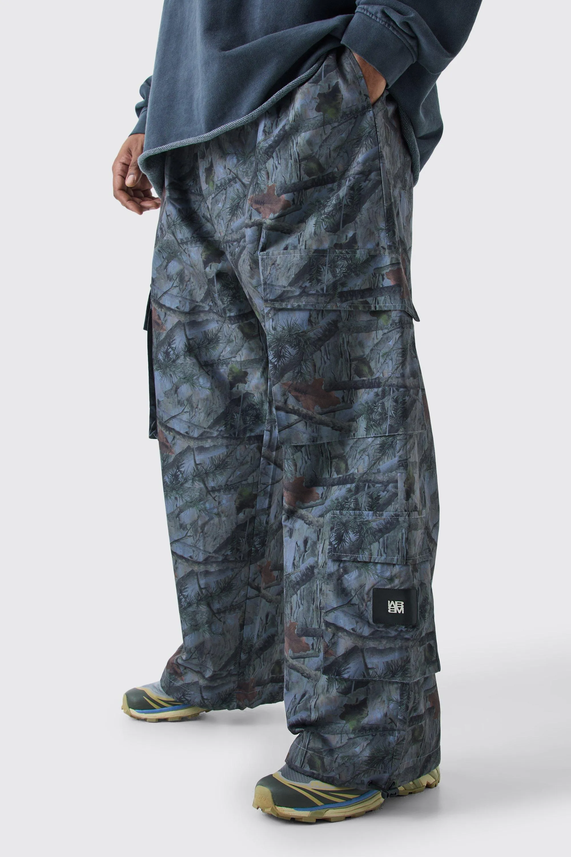 Grande taille - Pantalon cargo à taille élastiquée à imprimé camouflage