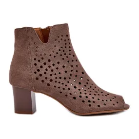 Jezzi Bottes En Daim Eco Ajouré Pour Femme Sur Talon Haut Avec Bouts Ouverts Marron Halania brun