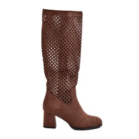 Jezzi Bottines à talons hauts ajourées en daim marron Jolenna brun
