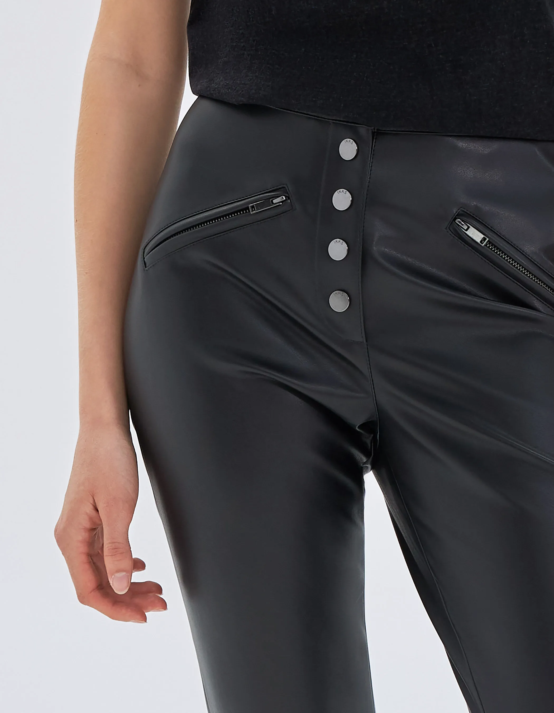 Pantalon skinny noir rock à pressions apparents Femme