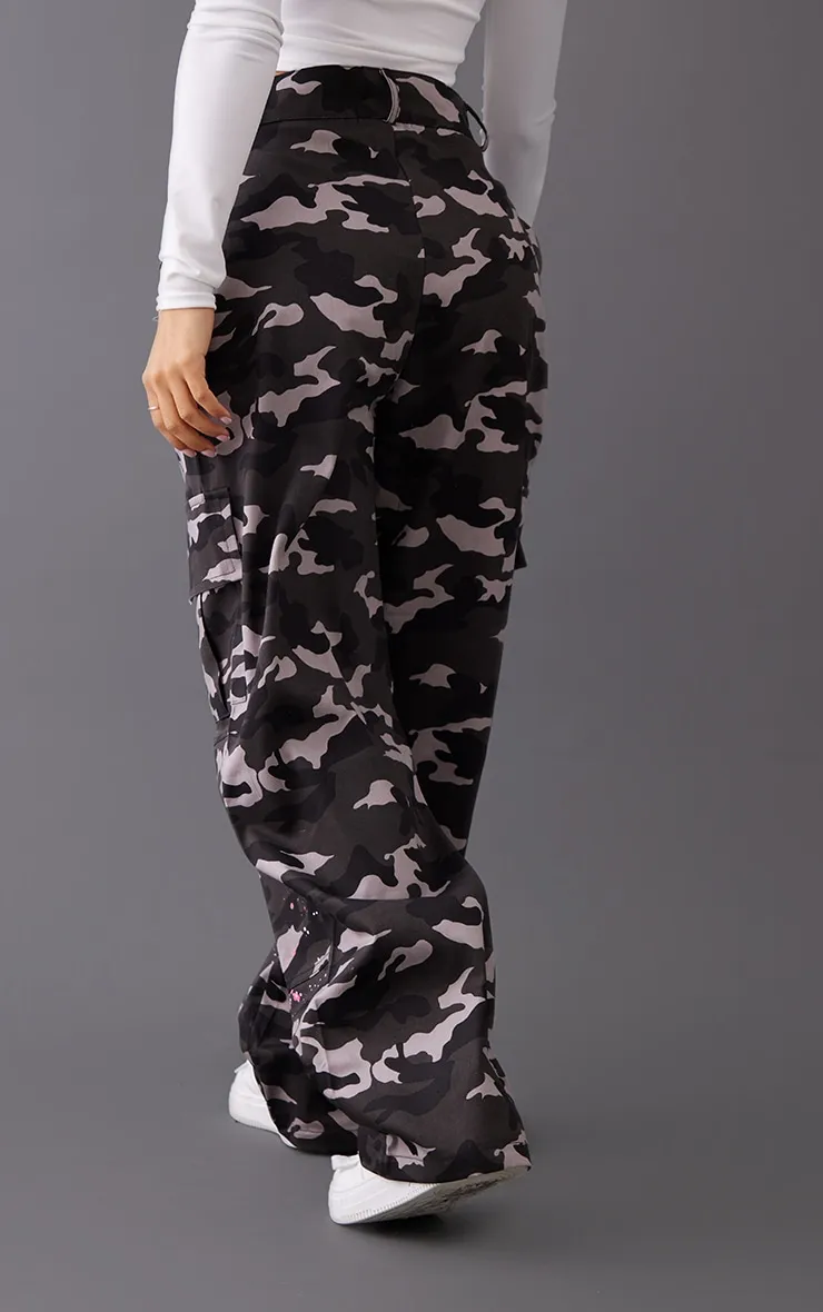 Petite Pantalon cargo gris camouflage effet taches de peinture