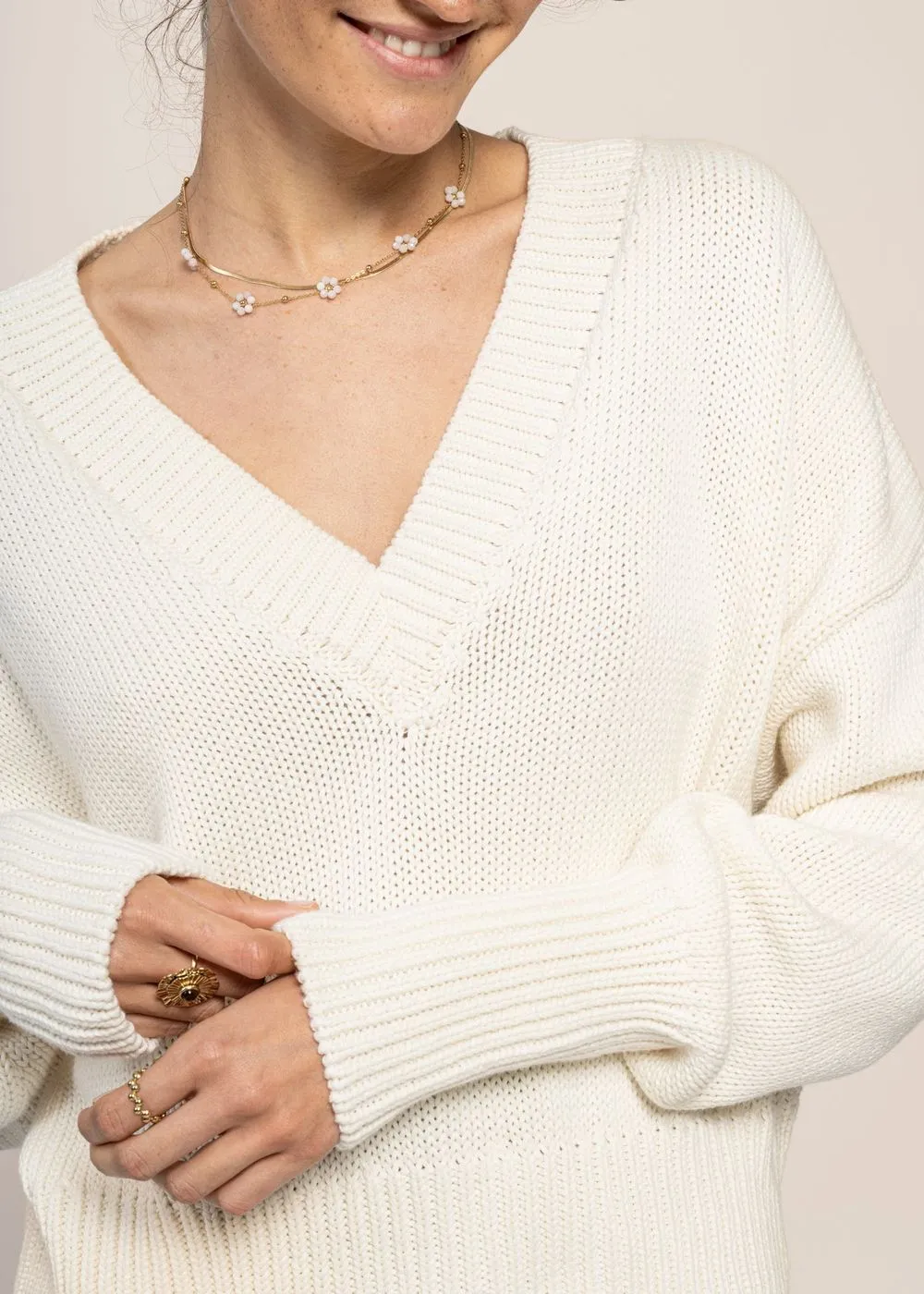 Pull col v en coton bio | écru "luz - offwhite" femme - Jan'n June