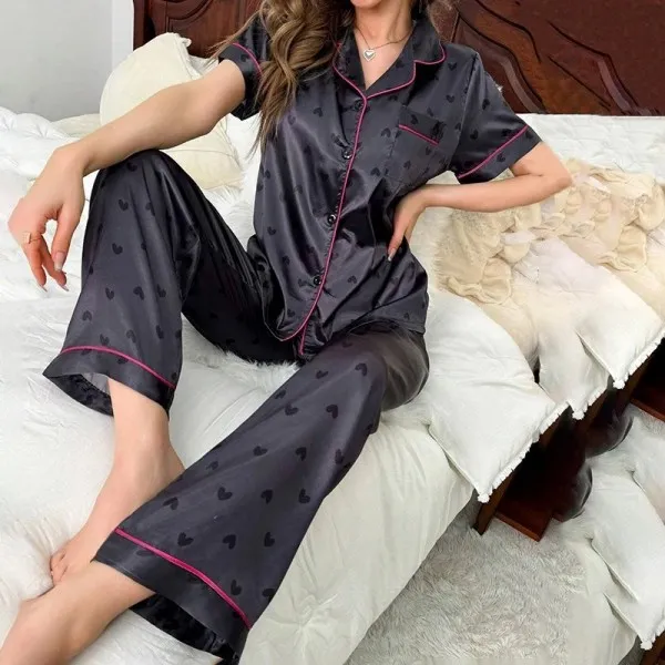 Pyjama imprimé cœur pour femmes, vêtements de nuit à manches courtes