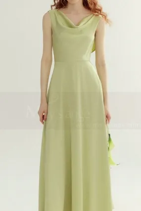 Robe cocktail long vert sauge glamour