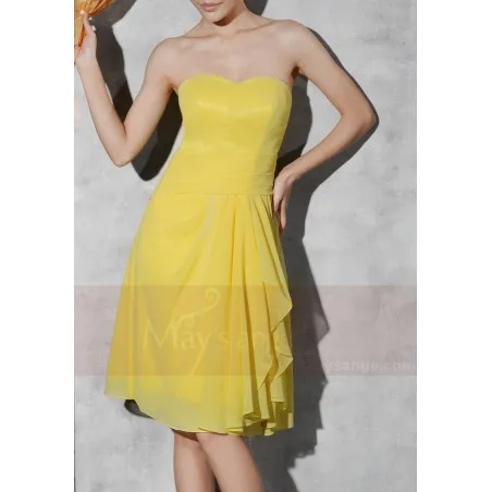 Robe de cocktail courte  couleur doré jaune