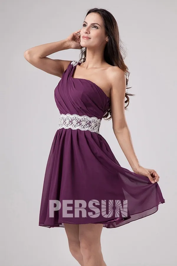 Robe de cocktail prune ruché asymétrique