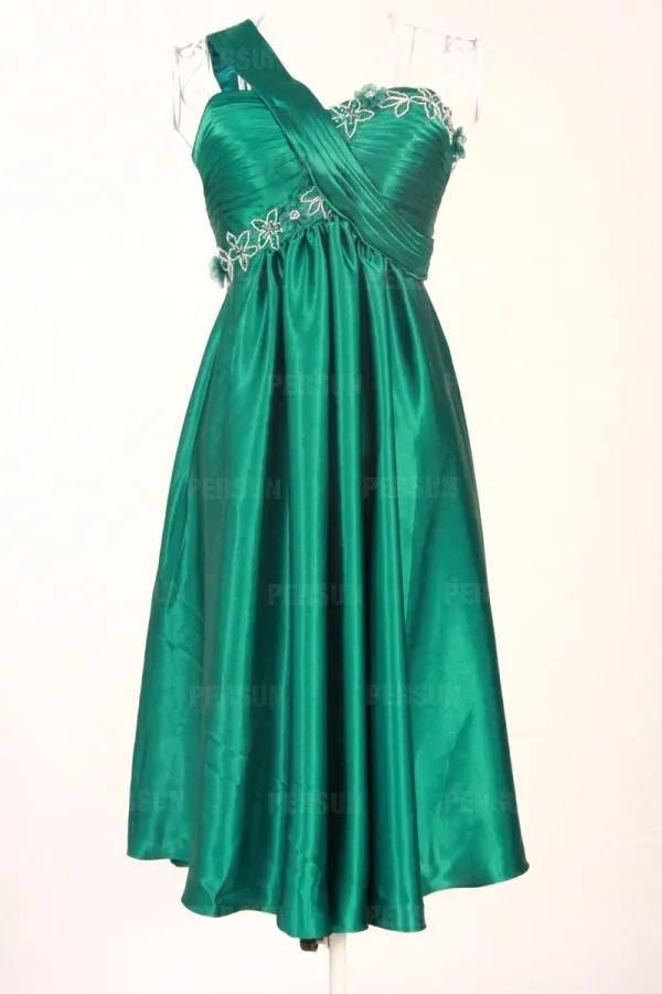 Robe de cocktail ruchée verte asymétrique pour silhouette A