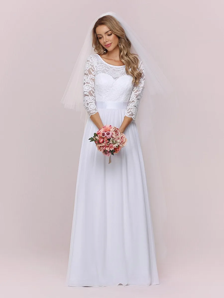 Robe de mariée simple et décontractée en dentelle et mousseline pour le mariage