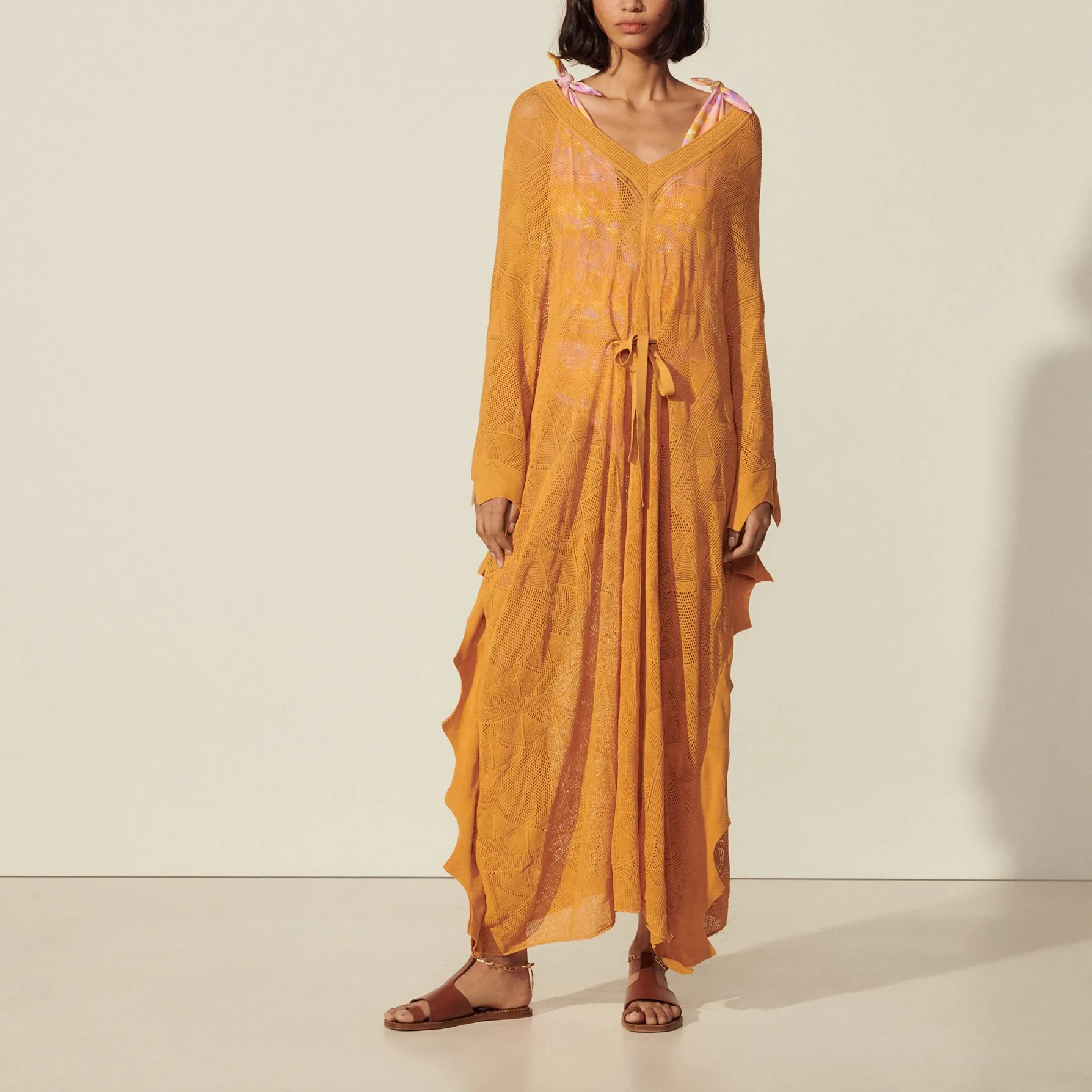 Robe longue esprit poncho en maille