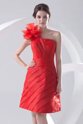 Robe rouge cocktail de mariage courte asymétrique à fleur en organza