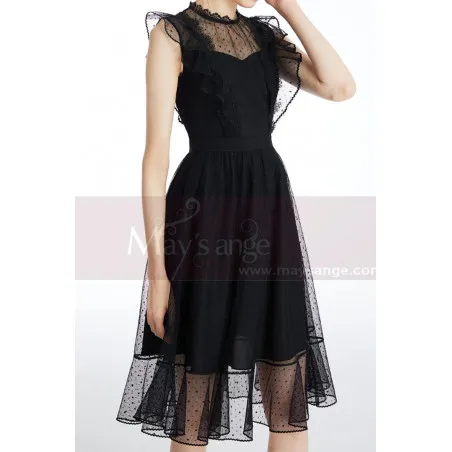 Robe Simple Noir Courte Pour Cocktail Col Fermé